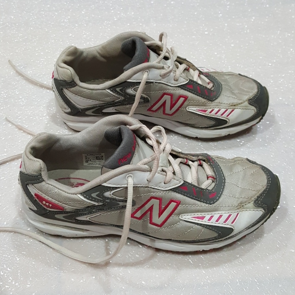 New Balance 641 women's shoes size 6